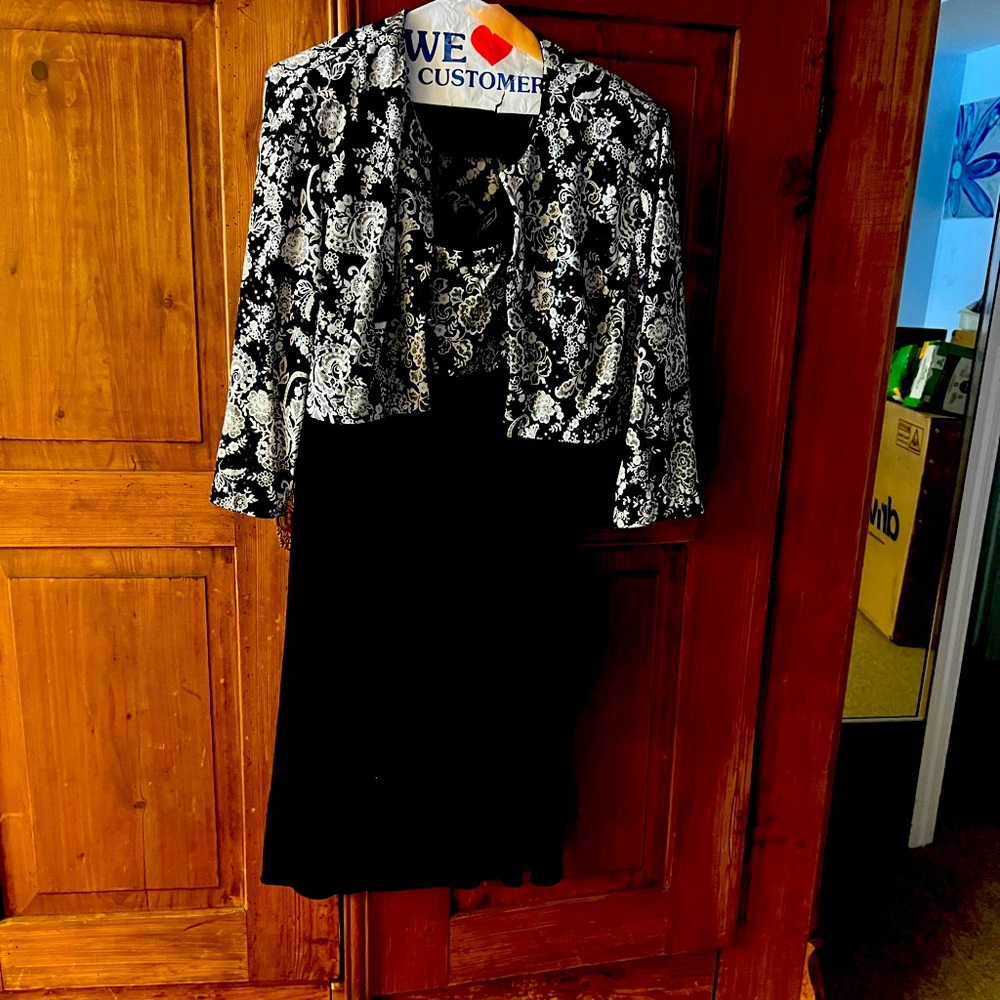 Women’s dressy dress